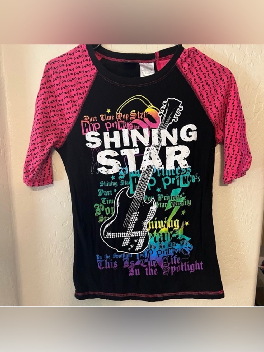 Hannah Montana “Shining Star” Girl’s Graphic Tee Y2K Disney- Size 7/8
